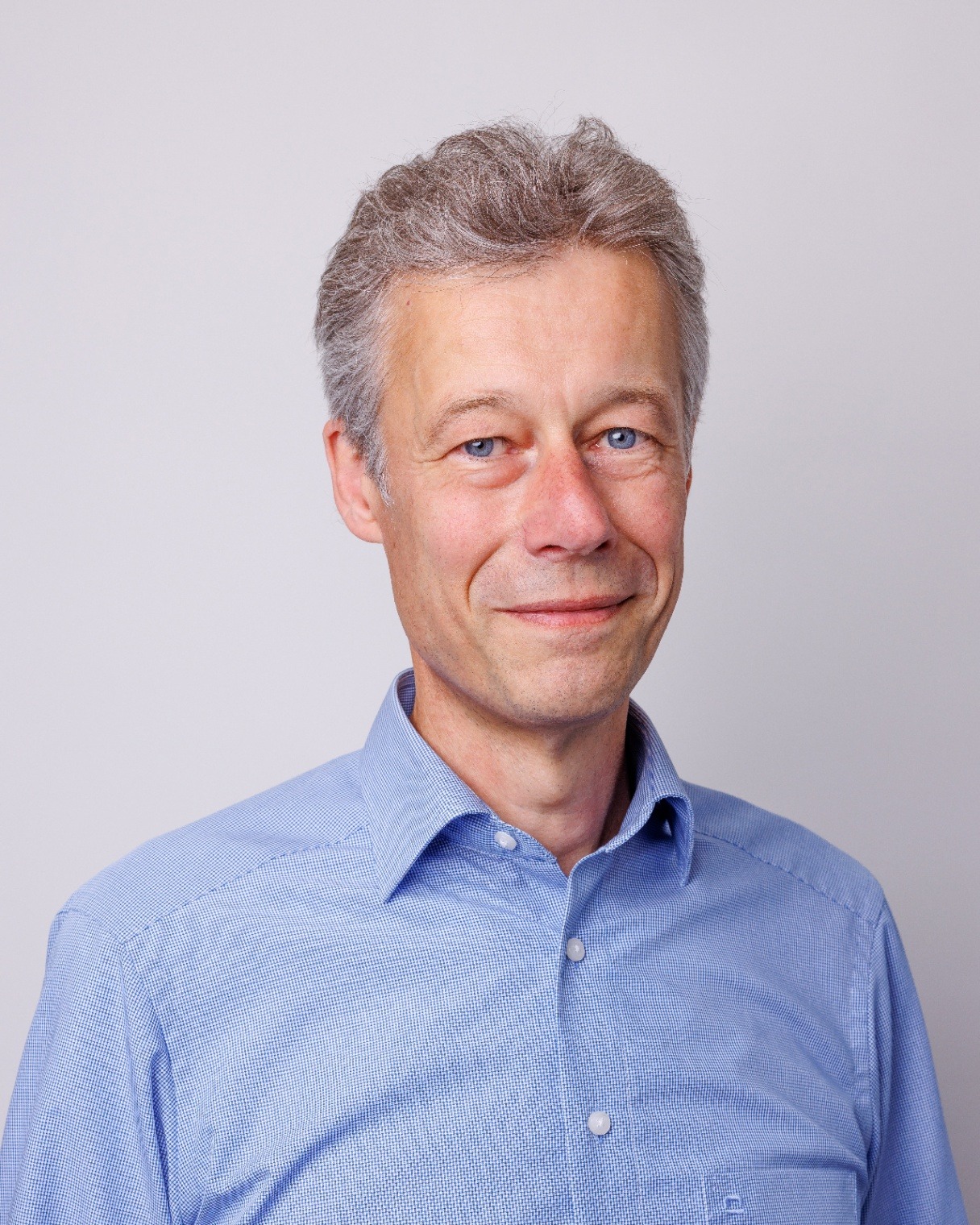 Portret van Roland Veenhuizen, oprichter van Ervee